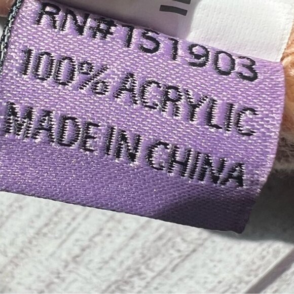 The Artist Collective Women’s Antisocial Butterfly Beanie - Picture 4 of 5